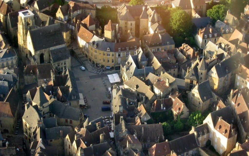 Perigourdine Avec Spa Et Vue Pomport Zewnętrze zdjęcie