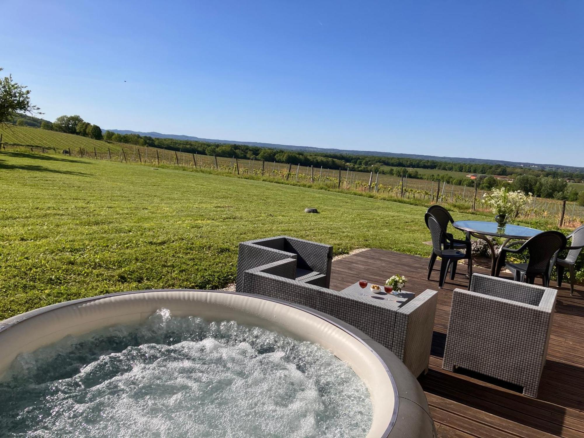 Perigourdine Avec Spa Et Vue Pomport Zewnętrze zdjęcie