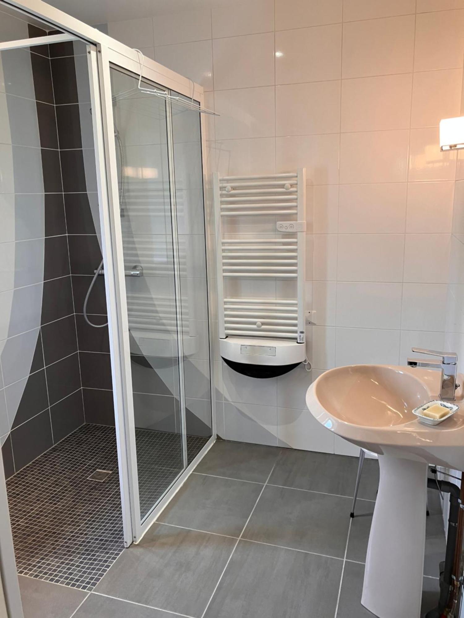 Perigourdine Avec Spa Et Vue Pomport Zewnętrze zdjęcie